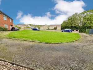 Photo 18- click for photo gallery